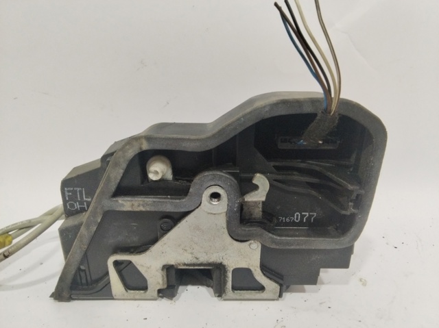 7167077 BMW Замок двери передней левой купить в Одесса