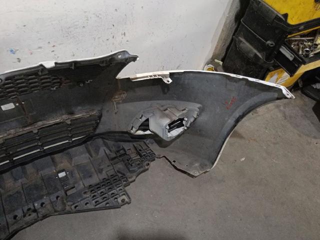 SUZUKI 7171168L00799 Передний бампер в наличии Днепр