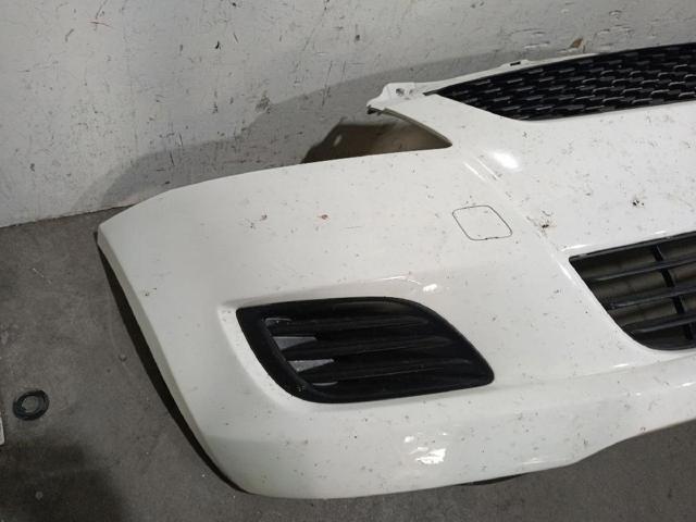 SUZUKI 7171168L00799 Передний бампер в наличии Житомир