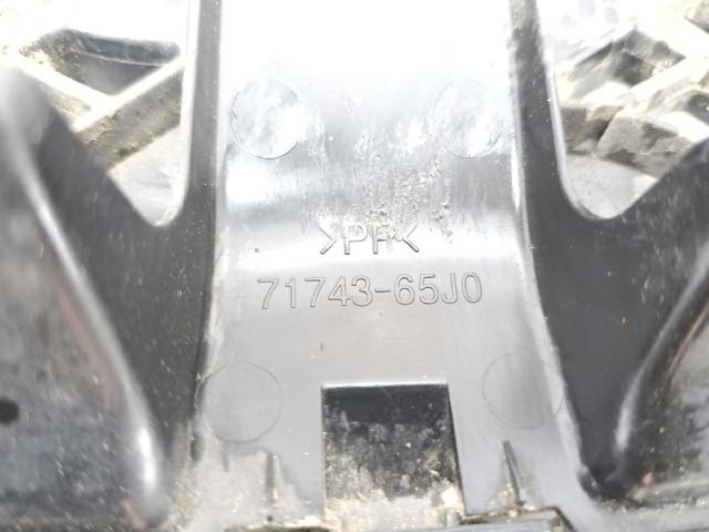 SUZUKI 7174165J0 Решетка радиатора в наличии Чернигов
