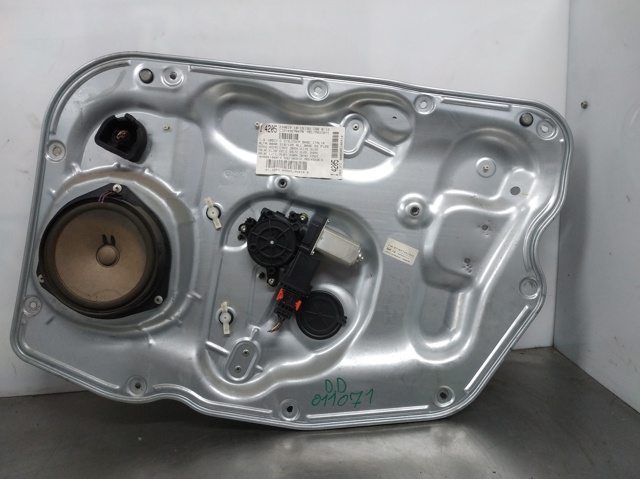FIAT 71754403 Стеклоподъемник передней правой двери в наличии Днепр