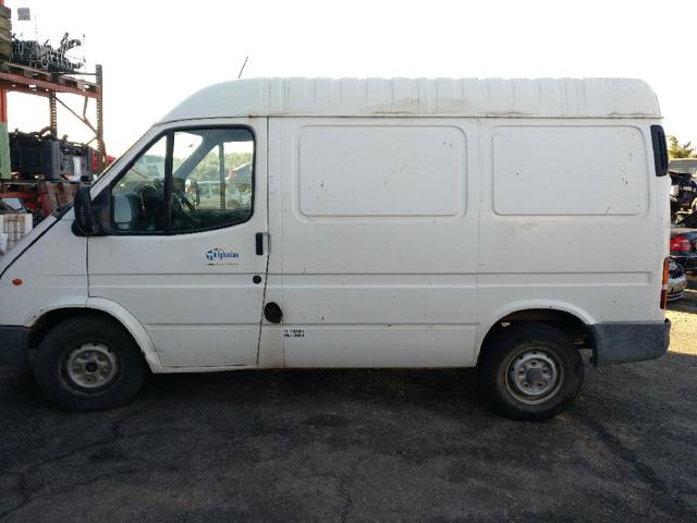 Pára-lama dianteiro esquerdo Ford Transit 4 E
