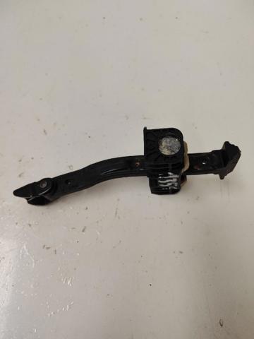 7182005 BMW Ограничитель двери купить в Ужгород