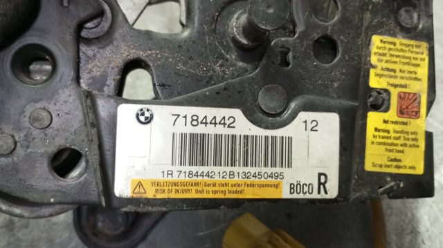 BMW 7184442 Замок капота правый в наличии Полтава