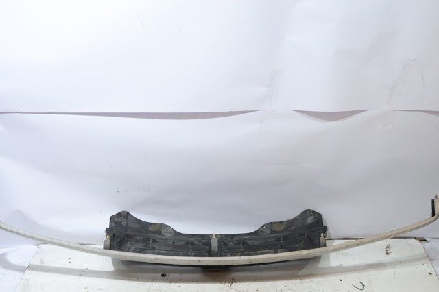 7211165D11 SUZUKI Решетка радиатора купить в Днепр