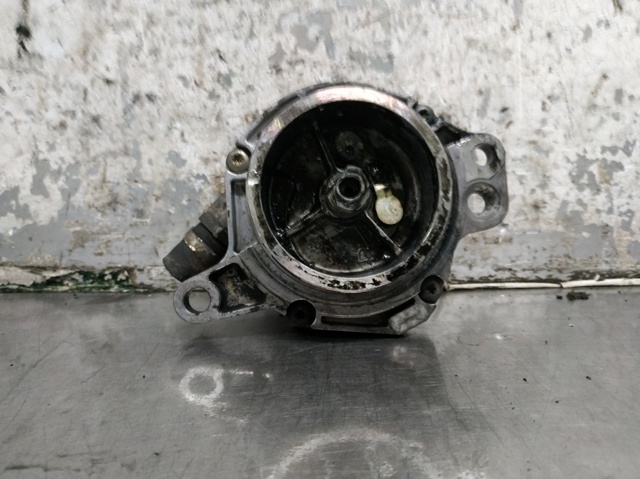 BMW 72162503 Насос вакуумный в наличии Житомир