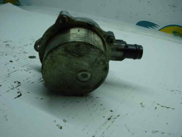 RENAULT 72238912D Насос вакуумный в наличии Николаев