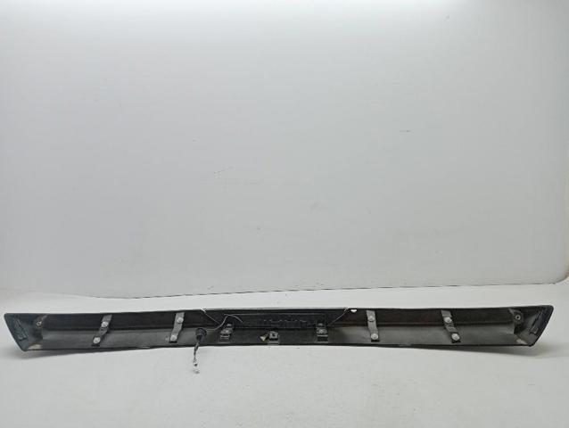 7224A016XA MITSUBISHI Обшивка (облицовка) крышки багажника (двери 3/5-й задней) купить в Тернополь
