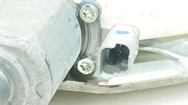 Mecanismo de acionamento de vidro da porta dianteira direita SsangYong Kyron