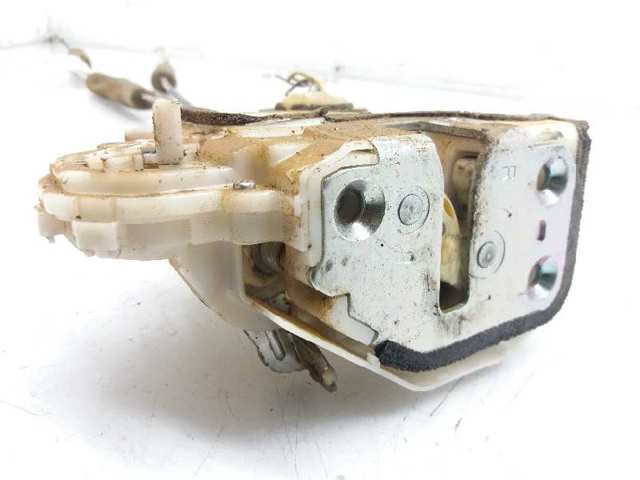 HONDA 72610SNAC02 Замок двери задней правой в наличии Львов
