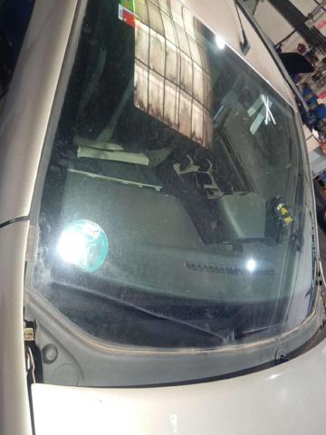 727124812R RENAULT Стекло лобовое  купить в Павлоград
