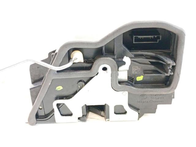7318409 BMW Замок водительской двери купить в Николаев