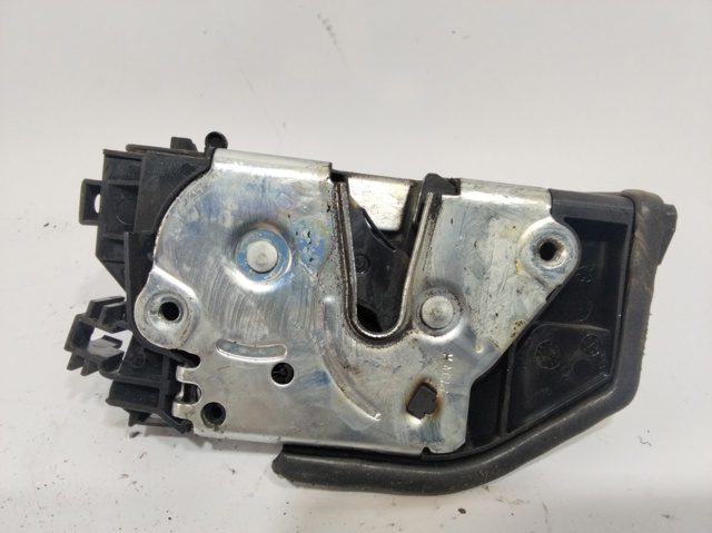 7318414 BMW Замок двери задней правой купить в Львов