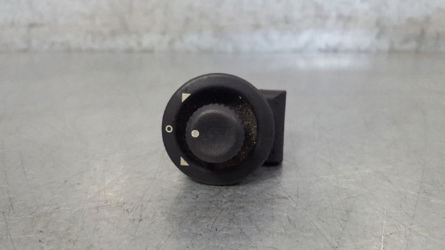 FORD 7320622 Регулятор зеркал в наличии Ровно
