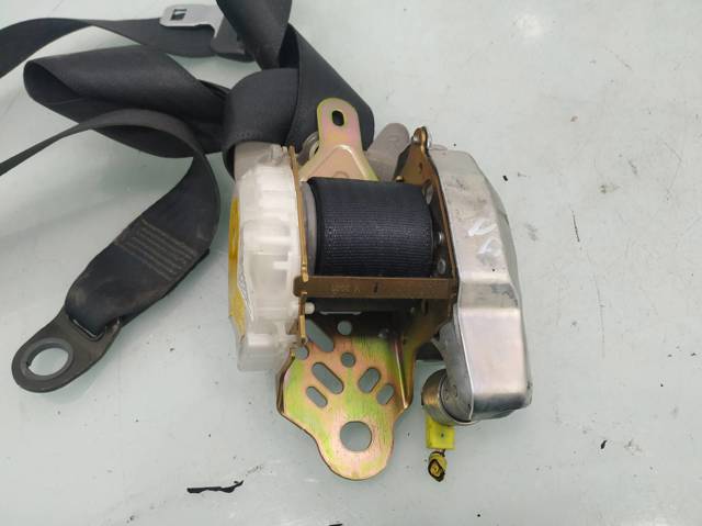 732100F030C0 TOYOTA Ремень безопасности купить в Чернигов