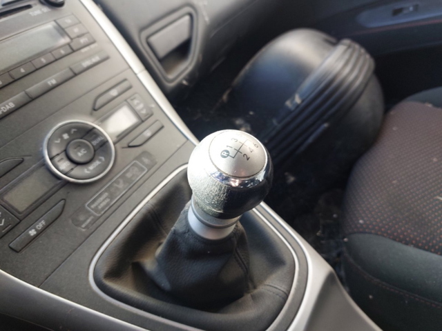 7322002121C2 TOYOTA Левый ремень безопасности купить в Львов