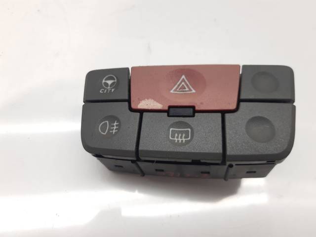 735357113 FIAT Кнопка включения аварийного сигнала купить в Запорожье