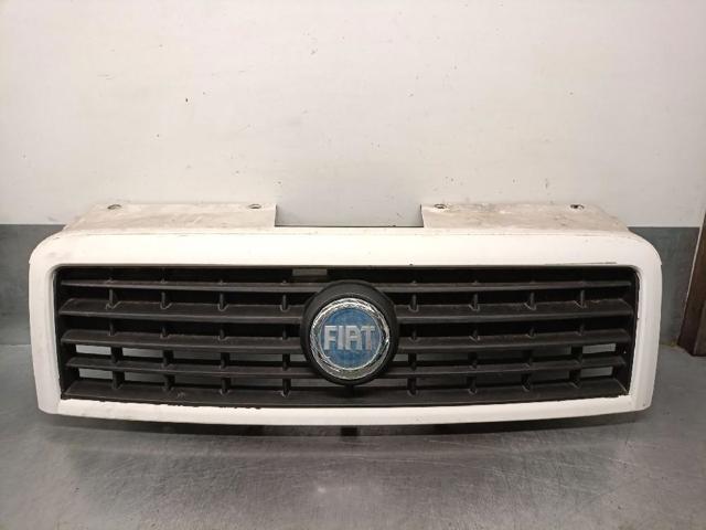 FIAT 735418095 Решетка радиатора в наличии Днепр
