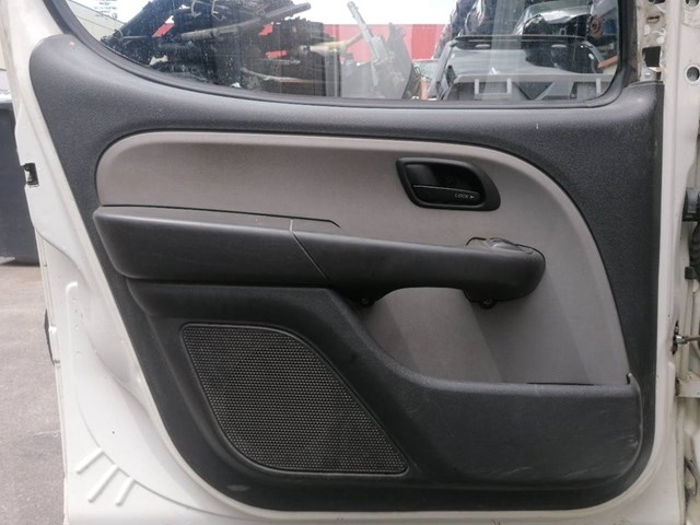 Revestimento (cobrimento) interno da porta dianteira esquerda 735438672 Fiat/Alfa/Lancia