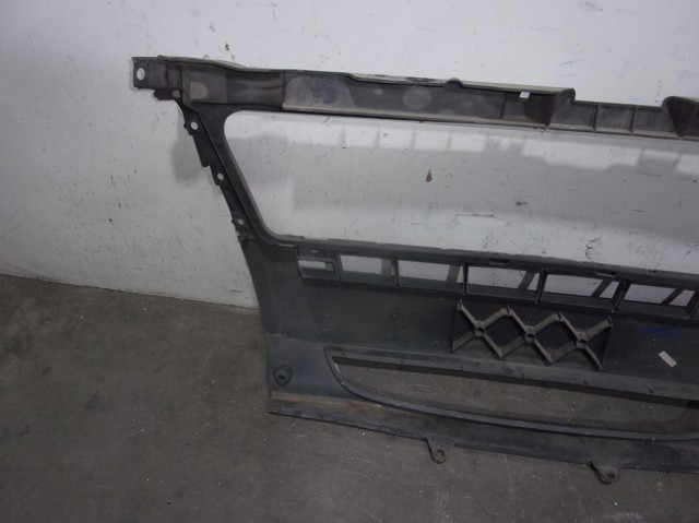 735443506 FIAT Центральная часть переднего бампера купить в Запорожье
