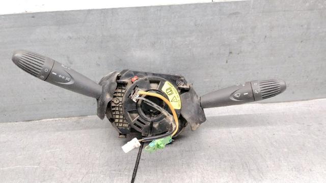 735444633 FIAT Переключатель подрулевой левый купить в Каменское