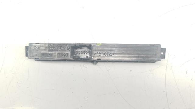 Botão de ativação do sinal de emergência Fiat Doblo 2 263