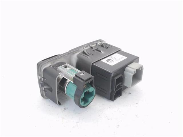 735604055 CHRYSLER купить в Днепр