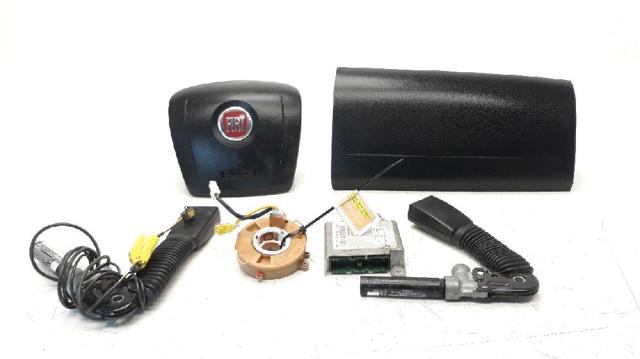 FIAT 735685782 Подушка безопасности (AIRBAG) водительская в наличии Николаев
