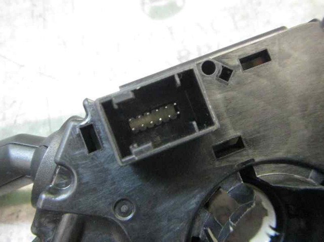 Comutador instalado na coluna da direção, montado Fiat Tipo 356