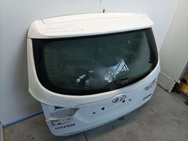 HYUNDAI 737001K000 Дверь задняя (багажная 3/5-я (ляда) в наличии Ровно