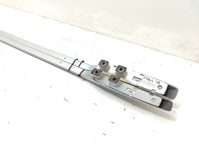 NISSAN 738224CC1A Рейлинг крыши правый в наличии Винница