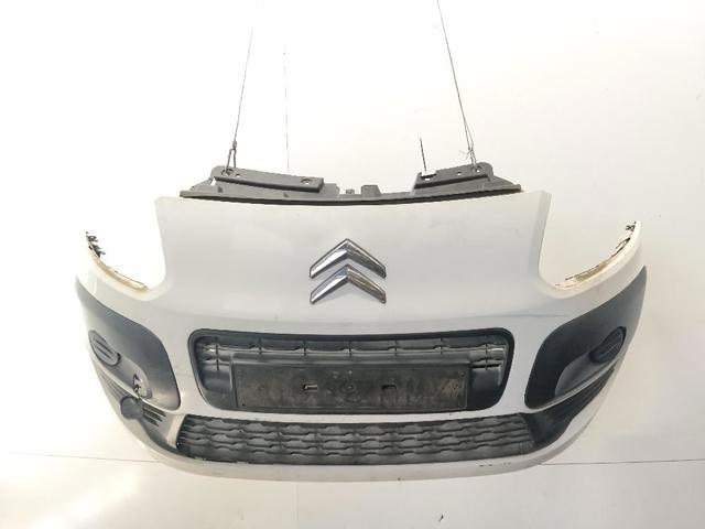 PEUGEOT 7401RQ Передний бампер в наличии Хмельницкий