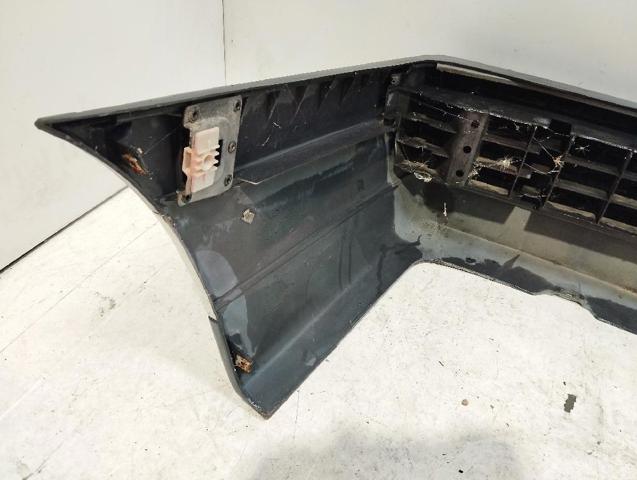 Pára-choque traseiro Peugeot 405 2 4B