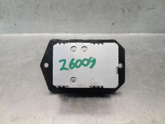 SUZUKI 7414058J00 Резистор (сопротивление) вентилятора печки (отопителя салона) в наличии Киев