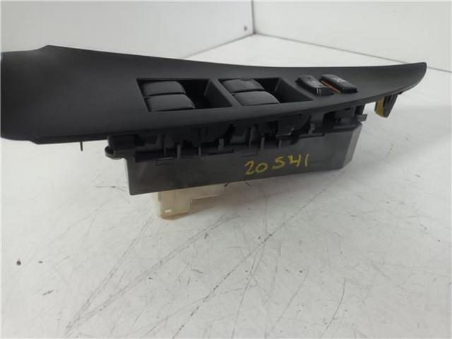 TOYOTA 7423242070 в наличии Черновцы