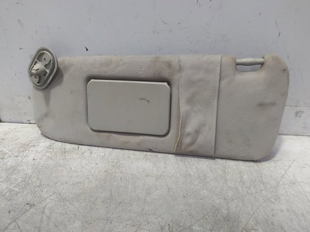 TOYOTA 7432002261B1 Солнцезащитный козырек в наличии Сумы