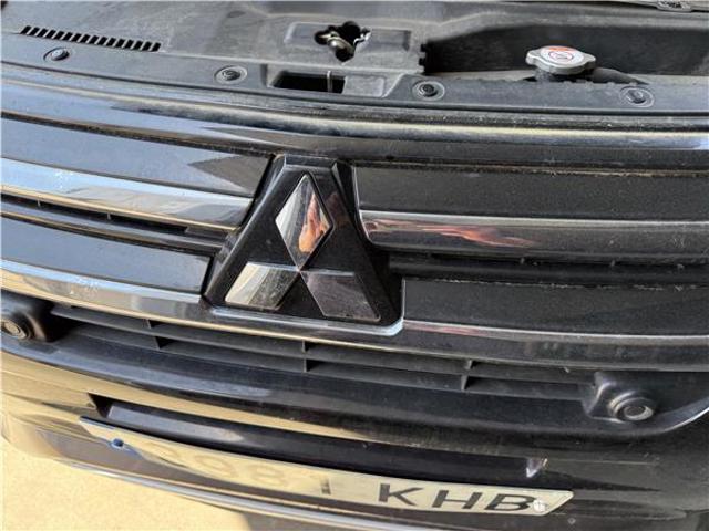 MITSUBISHI 7450A992 Решетка радиатора в наличии Киев
