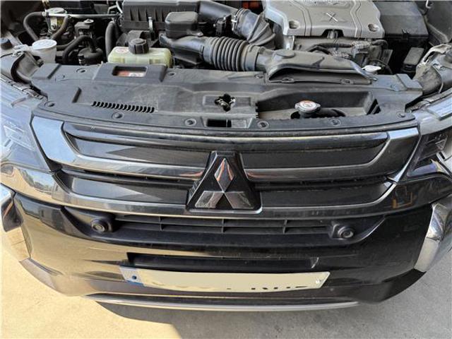 MITSUBISHI 7450A992 Решетка радиатора в наличии Львов