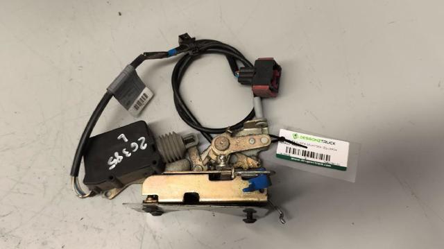 RENAULT 7482280152 Замок водительской двери в наличии Полтава