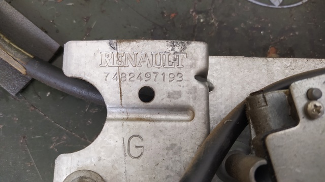 RENAULT 7482497193 Стеклоподъемник передней левой двери в наличии Полтава