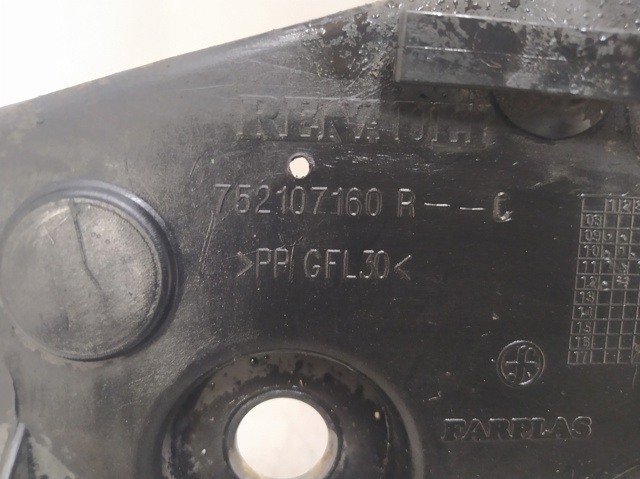RENAULT 752107160R Суппорт радиатора в сборе (монтажная панель крепления фар) в наличии Полтава
