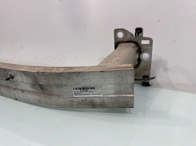 752107246R Усилитель переднего бампера купить Ужгород