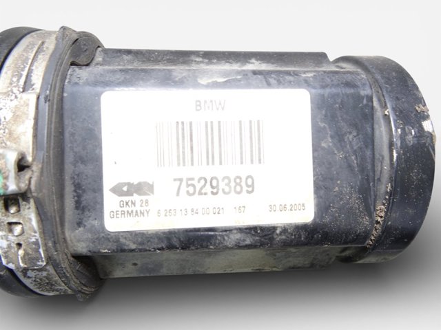 7529389 BMW Полуось (привод) передняя левая купить в Украина