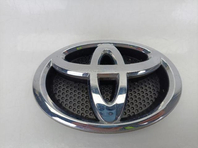 Emblema da capota 7531102140 Toyota