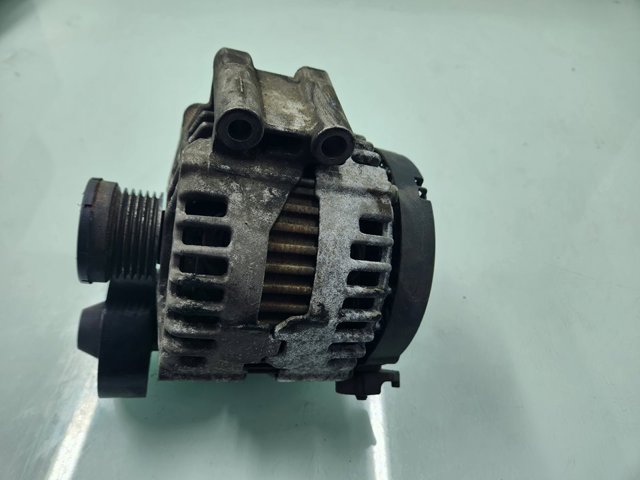 7550968 BMW Генератор купить в Винница