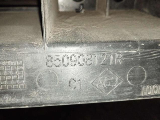 756101642R Усилитель заднего бампера купить Днепр