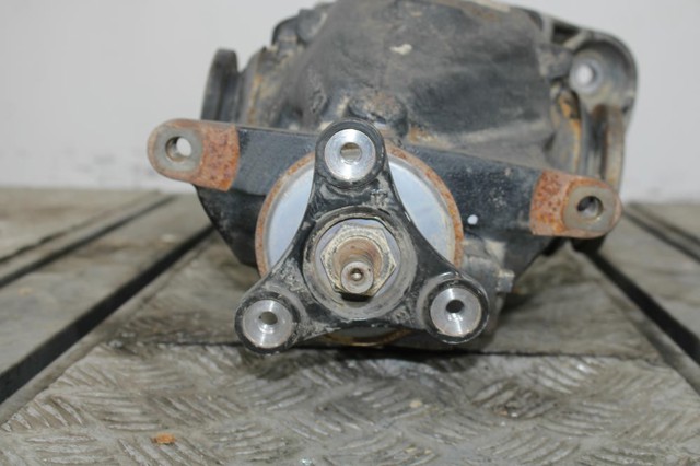 Redutor do eixo traseiro BMW 1 E81