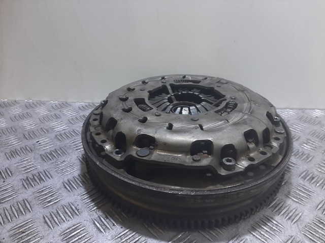 BMW 7577479 Маховик двигателя в наличии Харьков
