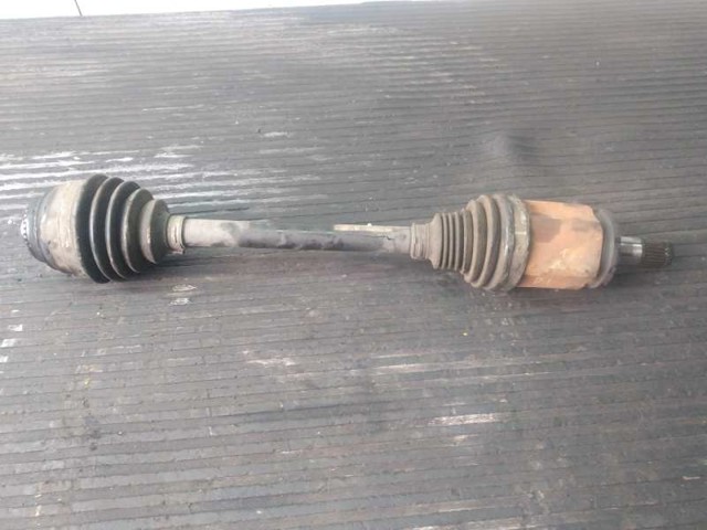 7598027 BMW Полуось (привод) передняя левая купить в Запорожье