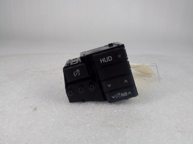 75D802 TOYOTA купить в Украина